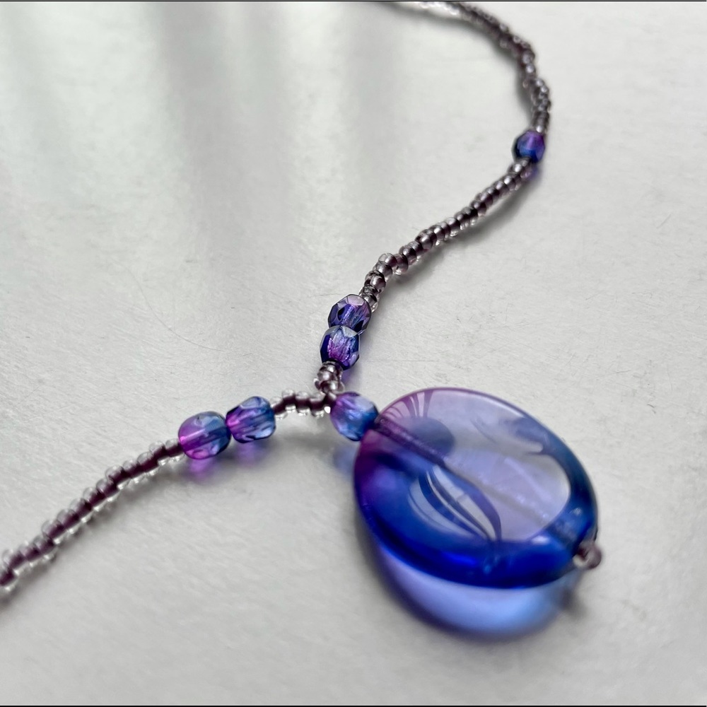 Beautiful Purple Beaded Necklace w/ Glass Pendant